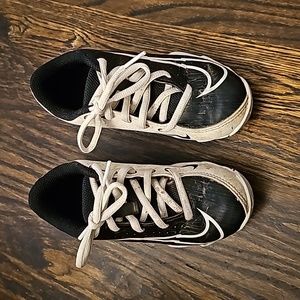 Nike Vapor Youth Baseball Cleats